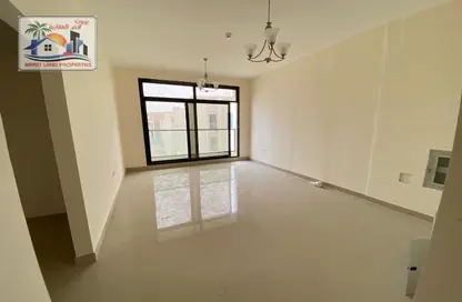 Apartment - 2 Bedrooms - 3 Bathrooms for rent in Muweileh Community - Muwaileh Commercial - Sharjah