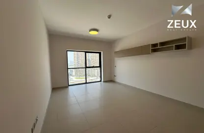 Apartment - 1 Bathroom for rent in Al Waleed Garden 2 - Al Waleed Garden - Al Jaddaf - Dubai