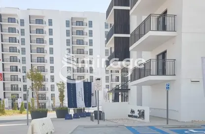 Apartment - 2 Bedrooms - 2 Bathrooms for rent in Waters Edge - Yas Island - Abu Dhabi