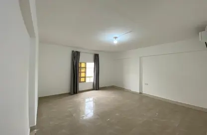 Apartment - 1 Bathroom for rent in Al Wahda - Abu Dhabi