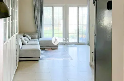 Townhouse - 1 Bedroom - 2 Bathrooms for sale in Nakheel Townhouses - Jumeirah Village Circle - Dubai