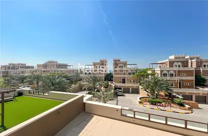 Apartment - 2 Bedrooms - 3 Bathrooms for sale in Balqis Residence - Kingdom of Sheba - Palm Jumeirah - Dubai