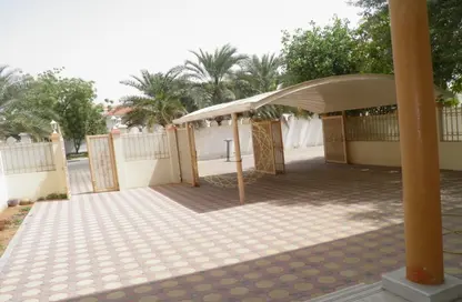 Villa - 5 Bedrooms - 7 Bathrooms for rent in Al Mraijeb - Al Jimi - Al Ain