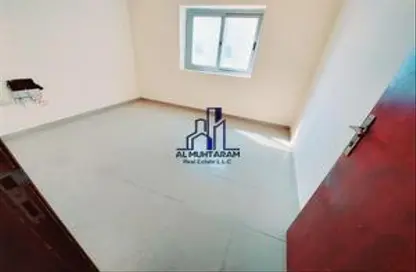 Apartment - 1 Bedroom - 1 Bathroom for rent in Muwailih Building - Muwaileh - Sharjah