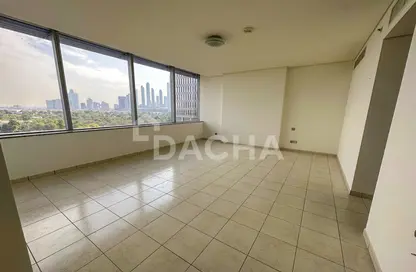 Apartment - 1 Bedroom - 2 Bathrooms for sale in Sky Gardens - DIFC - Dubai