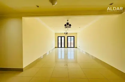 Apartment - 2 Bedrooms - 3 Bathrooms for rent in Le Grand Chateau C - Le Grand Chateau - Jumeirah Village Circle - Dubai