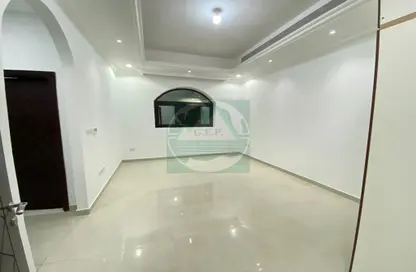 Apartment - 1 Bathroom for rent in Shakhbout City - Abu Dhabi