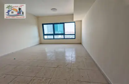 Apartment - 1 Bedroom - 2 Bathrooms for rent in Cornish Tower - Al Rumaila - Ajman