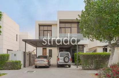 Villa - 5 Bedrooms - 6 Bathrooms for sale in Brookfield 1 - Brookfield - DAMAC Hills - Dubai