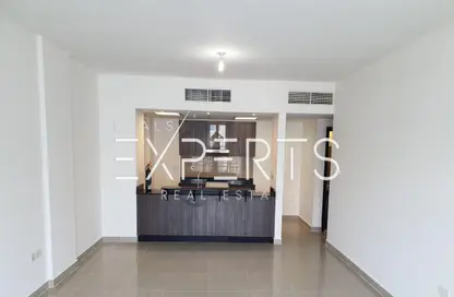 Apartment - 1 Bedroom - 2 Bathrooms for sale in Tower 34 - Al Reef Downtown - Al Reef - Abu Dhabi