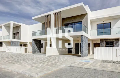 Villa - 3 Bedrooms - 5 Bathrooms for sale in Redwoods - Yas Acres - Yas Island - Abu Dhabi