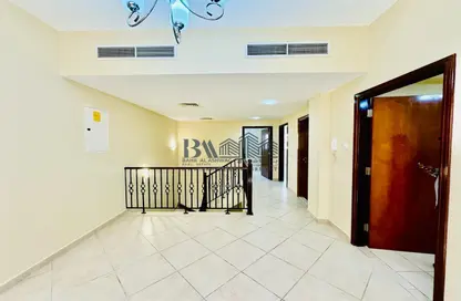 Villa - 3 Bedrooms - 3 Bathrooms for rent in Abu Hail Road - Abu Hail - Deira - Dubai