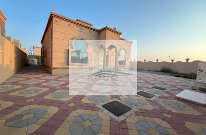 Villa - 3 Bedrooms - 5 Bathrooms for rent in Al Riffa - Ras Al Khaimah