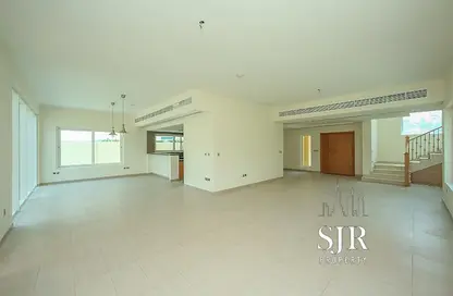 Villa - 4 Bedrooms - 4 Bathrooms for rent in Legacy Nova Villas - Jumeirah Park - Dubai