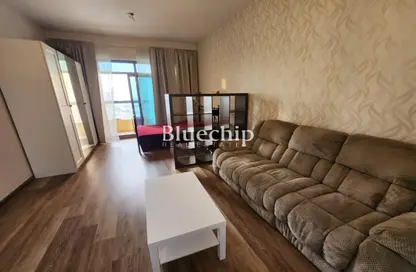 Apartment - Studio - 1 Bathroom for rent in Palace Tower 2 - Palace Towers - Dubai Silicon Oasis - Dubai