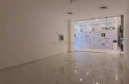 Shop - Studio - 4 Bathrooms for rent in Al Barsha 1 - Al Barsha - Dubai