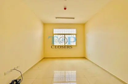 Apartment - 2 Bedrooms - 2 Bathrooms for rent in Al Ameriya - Al Jimi - Al Ain