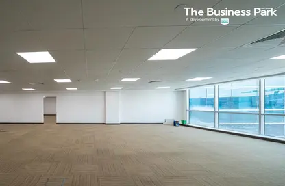 صورة لـ غرفة فارغة مكتب - استوديو - 4 حمامات للايجار في مجمع الأعمال - دبي الجنوب (مركز دبي العالمي) - دبي ، صورة رقم 1