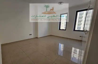 Apartment - 2 Bedrooms - 3 Bathrooms for rent in Blue Tower - Al Majaz 3 - Al Majaz - Sharjah