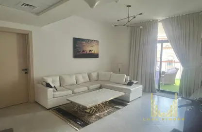 Apartment - 2 Bedrooms - 2 Bathrooms for sale in Binghatti Avenue - Al Jaddaf - Dubai