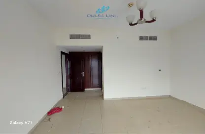 Apartment - 2 Bedrooms - 2 Bathrooms for rent in Al Hawai Residence - Barsha Heights (Tecom) - Dubai