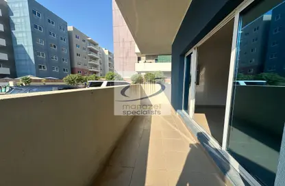 Apartment - 3 Bedrooms - 4 Bathrooms for sale in Tower 9 - Al Reef Downtown - Al Reef - Abu Dhabi