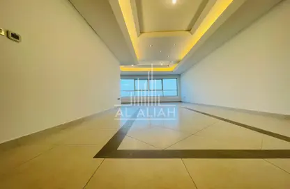 Apartment - 4 Bedrooms - 5 Bathrooms for rent in Montazah Tower - Khalidiya Street - Al Khalidiya - Abu Dhabi