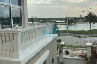 Villa - 5 Bedrooms - 7 Bathrooms for sale in Al Forsan Village - Khalifa City - Abu Dhabi