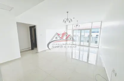 Apartment - 1 Bedroom - 2 Bathrooms for rent in Muwaileh 29 Building - Muwaileh - Sharjah