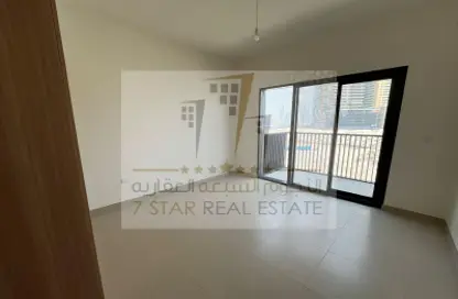 Apartment - 1 Bathroom for sale in Al Khan - Sharjah