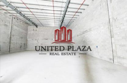 Warehouse - Studio for rent in M-45 - Mussafah Industrial Area - Mussafah - Abu Dhabi