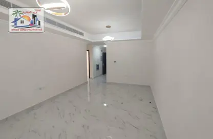 Apartment - 2 Bedrooms - 2 Bathrooms for rent in Sheikh Jaber Al Sabah Street - Al Naimiya - Al Nuaimiya - Ajman