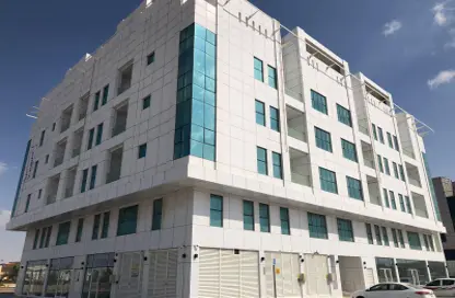 Apartment - 2 Bedrooms - 3 Bathrooms for rent in Baniyas - Abu Dhabi