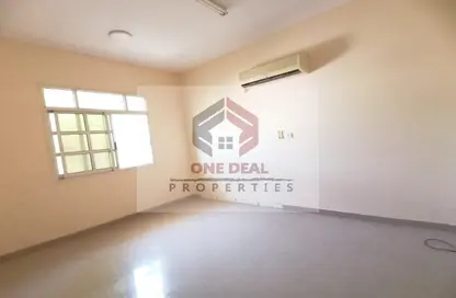 Apartment - 2 Bedrooms - 2 Bathrooms for rent in Al Jimi - Al Ain