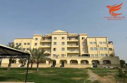 Apartment - 3 Bedrooms - 3 Bathrooms for rent in Building 5 - Yasmin Village - Ras Al Khaimah