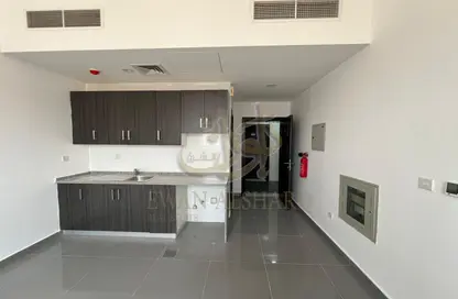 Apartment - 1 Bathroom for rent in Ajman Hills - Al Alia - Ajman