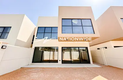 Townhouse - 4 Bedrooms - 5 Bathrooms for sale in Aldhay at Bloom Gardens - Bloom Gardens - Al Salam Street - Abu Dhabi