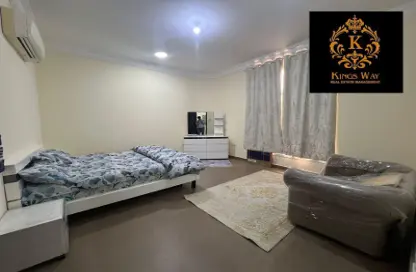 Villa - Studio - 1 Bathroom for rent in Khalifa City - Abu Dhabi