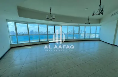 Apartment - 3 Bedrooms - 5 Bathrooms for rent in Al Majaz 1 - Al Majaz - Sharjah