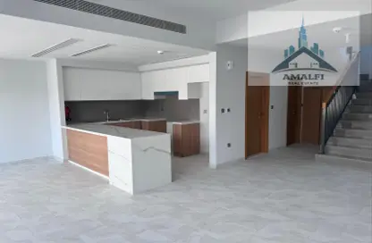 Townhouse - 3 Bedrooms - 4 Bathrooms for rent in La Rosa 6 - Villanova - Dubai Land - Dubai