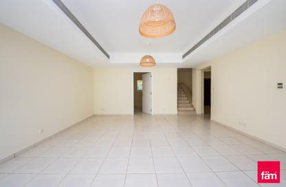 Villa - 3 Bedrooms - 3 Bathrooms for rent in Springs 5 - The Springs - Dubai