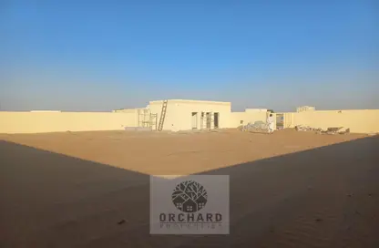 Warehouse - Studio - 1 Bathroom for rent in Al Sajaa - Sharjah