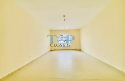 Apartment - 1 Bathroom for rent in Al Dafeinah - Asharej - Al Ain