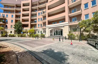 Apartment - 1 Bathroom for rent in Shakespeare Circus 1 - Shakespeare Circus - Motor City - Dubai