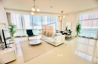 Apartment - 1 Bedroom - 2 Bathrooms for rent in Etihad Tower 4 - Etihad Towers - Corniche Road - Abu Dhabi