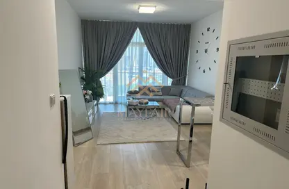 Apartment - 1 Bedroom - 1 Bathroom for rent in Bloom Towers B - Bloom Towers - Jumeirah Village Circle - Dubai