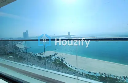 Apartment - 5 Bedrooms - 6 Bathrooms for rent in Wave tower - Corniche Road - Abu Dhabi