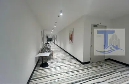 Office Space - Studio - 1 Bathroom for rent in Airport Road - Abu Dhabi