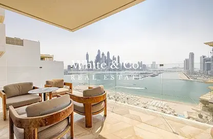 Apartment - 2 Bedrooms - 3 Bathrooms for rent in FIVE Palm Jumeirah - Palm Jumeirah - Dubai