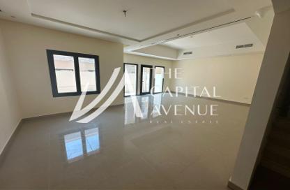 Townhouse - 4 Bedrooms - 4 Bathrooms for sale in Aldhay at Bloom Gardens - Bloom Gardens - Al Salam Street - Abu Dhabi